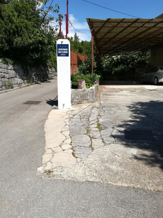 Apartment Mis Floura Rijeka Eksteriør billede