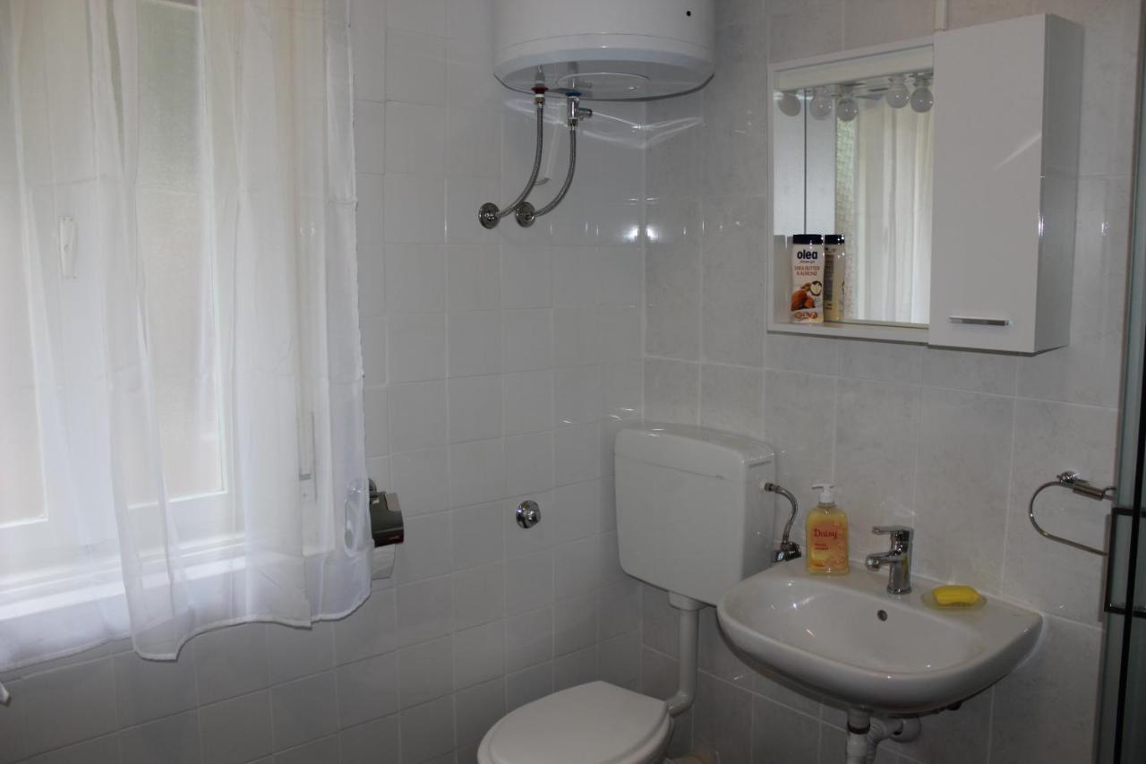 Apartment Mis Floura Rijeka Eksteriør billede